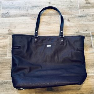 Jewel by Thirty One Fashion Editor Faux Leather Maroon Bag - Large